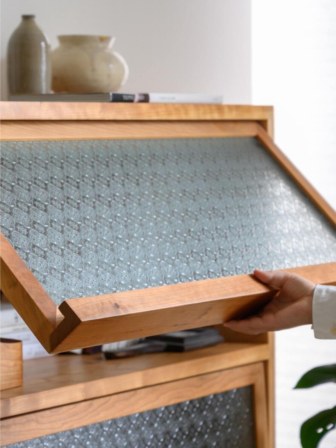 (包送貨安裝 | Delivery and Assembly Included) A117 北歐實木餐邊櫃/儲物櫃 (wooden cabinet)