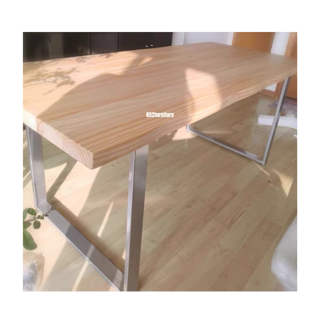 (包送貨安裝 | Delivery and Assembly Included) A504 實木餐桌 (Wooden dining table)