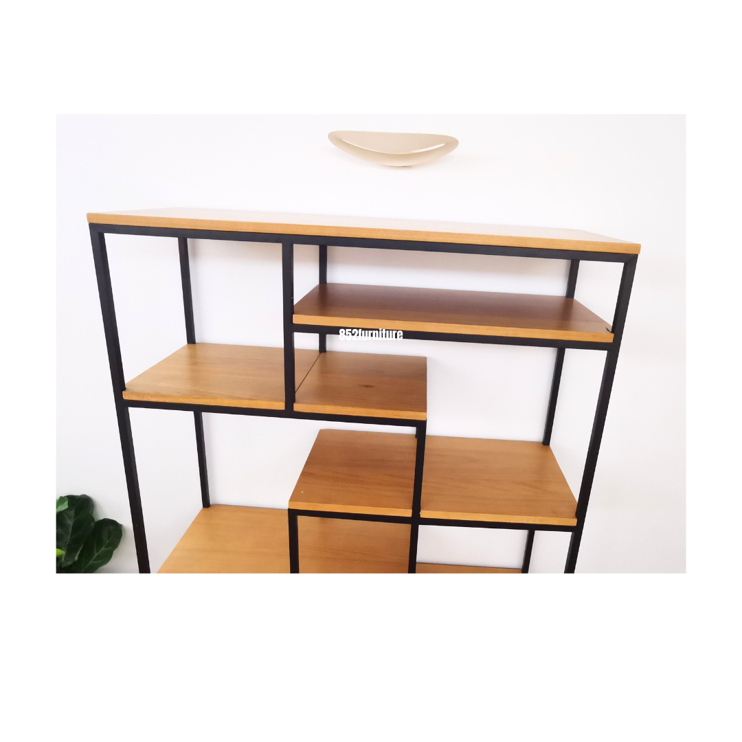(包送貨安裝 | Delivery and Assembly Included) A519 實木展示架 (solid wood display stand)