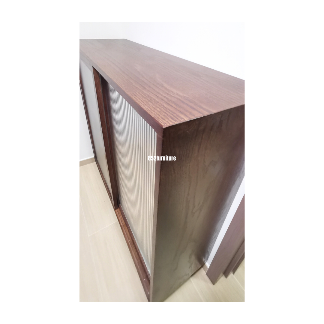 (包送貨安裝 | Delivery and Assembly Included) A532橡木長虹玻璃餐邊櫃 (Reeded glass dining sideboard)