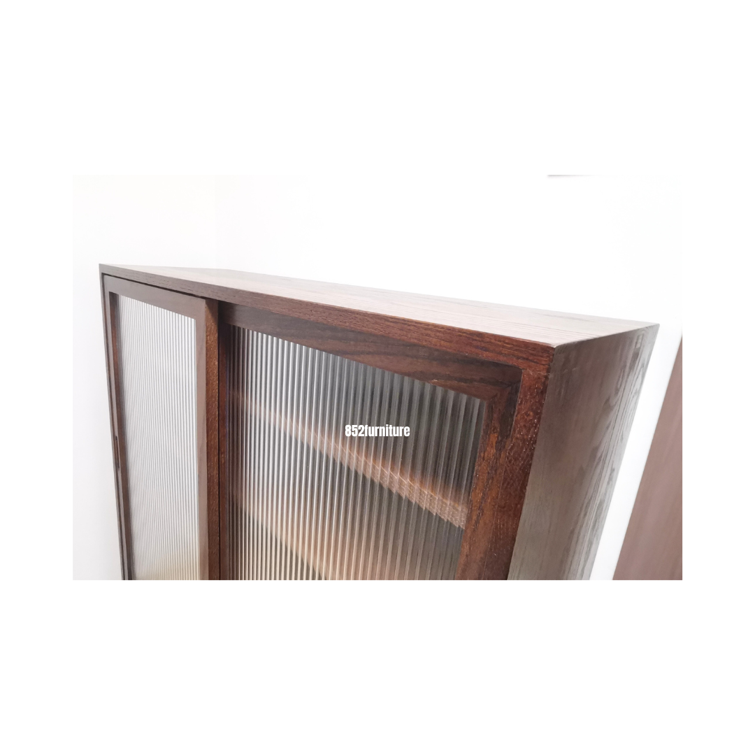 (包送貨安裝 | Delivery and Assembly Included) A532橡木長虹玻璃餐邊櫃 (Reeded glass dining sideboard)
