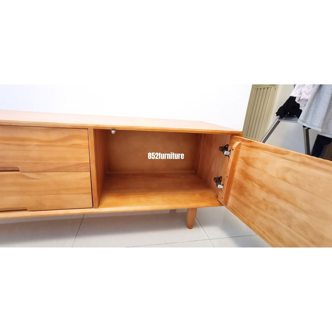 (包送貨安裝 | Delivery and Assembly Included) A218實木趟門電視櫃 (solid wood tv cabinet)