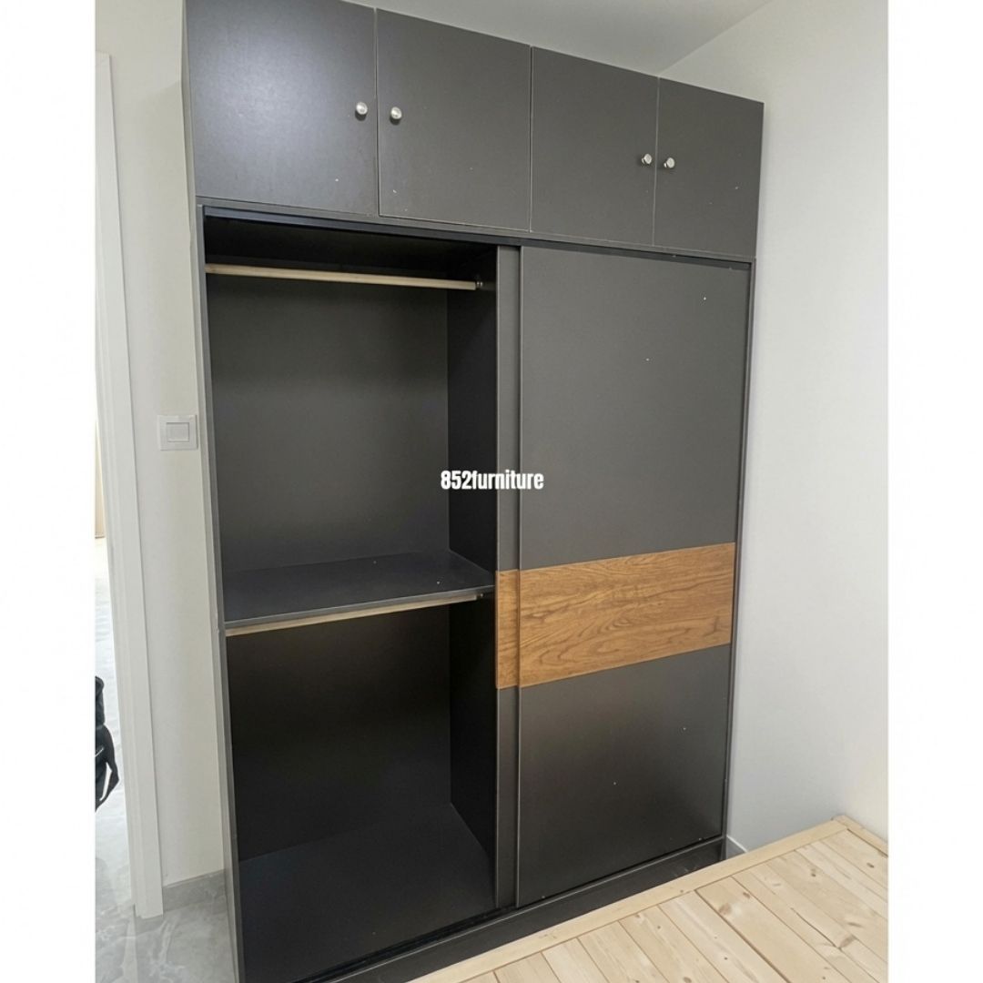 (包送貨安裝 | Delivery and Assembly Included) A530趟門衣櫃 (Wooden sliding door wardrobe)