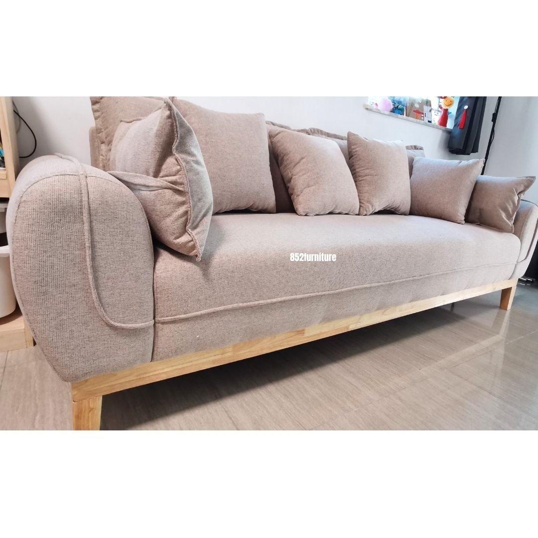 (包送貨安裝 | Delivery and Assembly Included)  A323木制布梳化(wooden fabric sofa)