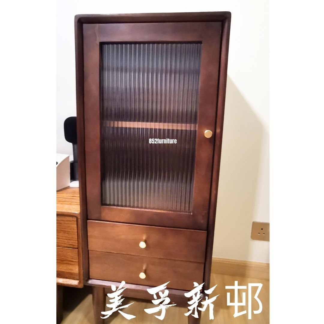 (包送貨安裝 | Delivery and Assembly Included) A373實木展示櫃 (Wooden display cabinet)