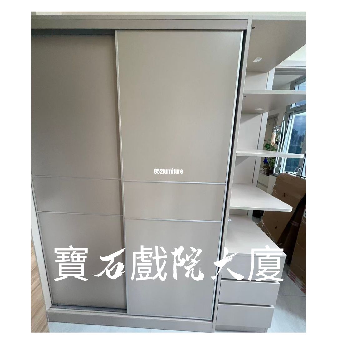 (包送貨安裝 | Delivery and Assembly Included) A530趟門衣櫃 (Wooden sliding door wardrobe)