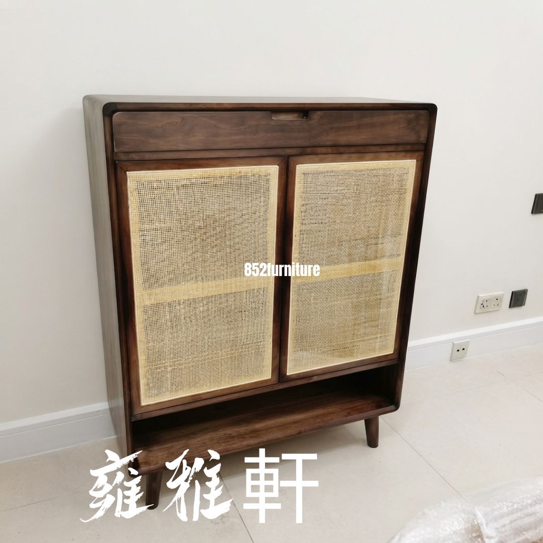 (包送貨安裝 | Delivery and Assembly Included) A106實木松木鞋櫃 (shoe cabinet)