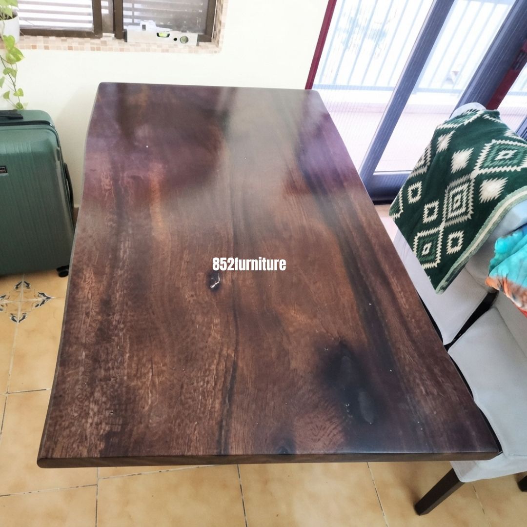 (包送貨安裝 | Delivery and Assembly Included)  A517原木不規則實木餐桌 (dining table)